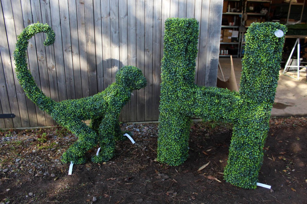 Topiary Monkey and Letter H